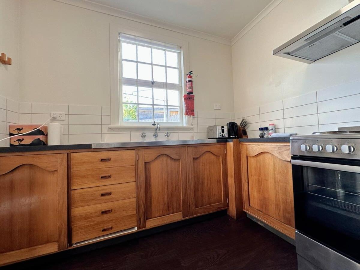 Hobart City Oasis With 3 Beds Exterior photo